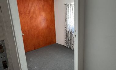 CASA – 4 Dormitorios · 2 Baños · Patio Interior