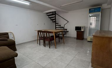 CASA – 4 Dormitorios · 2 Baños · Patio Interior