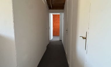 CASA – 4 Dormitorios · 2 Baños · Patio Interior