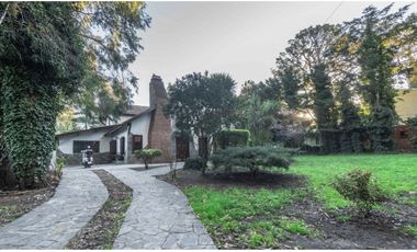 VENTA. Chalet 4 ambientes. Bosque Peralta Ramos