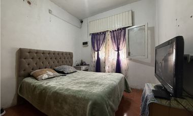 Roque Perez 5384, entre J. I. Rucci y Pekin