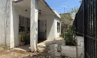 Roque Perez 5384, entre J. I. Rucci y Pekin