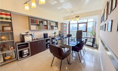 OFICINA A LA CALLE. CENTRO.