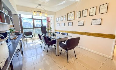 OFICINA A LA CALLE. CENTRO.