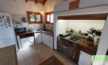 Importante propiedad en venta en Sierra de los Padres. Gas natural.