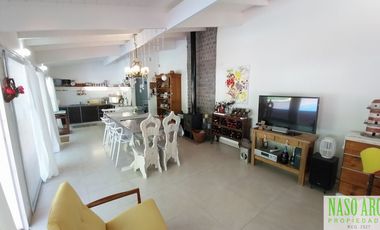 Importante propiedad en venta en Sierra de los Padres. Gas natural.