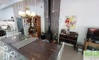 Importante propiedad en venta en Sierra de los Padres. Gas natural.