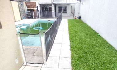Casa en venta en Ramos Mejia Sur