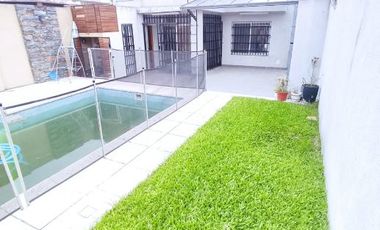 Casa en venta en Ramos Mejia Sur