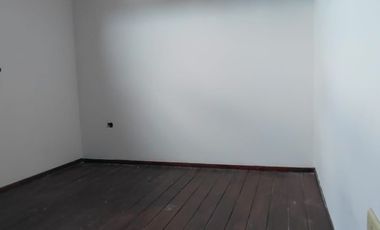 Alquiler Monte Grande Dúplex 2 dormitorios mas escritorio y cochera