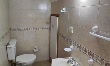 Alquiler Monte Grande Dúplex 2 dormitorios mas escritorio y cochera