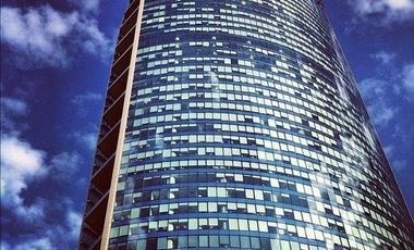 Oficina en Arriendo en Torre Titanium. Isidora Goyenechea / Vitacura