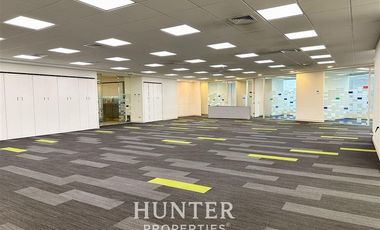 Oficina en Arriendo en Torre Titanium. Isidora Goyenechea / Vitacura