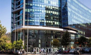 Oficina en Arriendo en Torre Titanium. Isidora Goyenechea / Vitacura