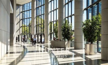 Oficina en Arriendo en Torre Titanium. Isidora Goyenechea / Vitacura