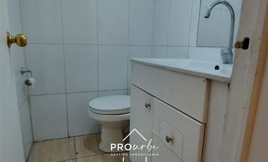 Oficina en Venta en Metro Manuel Montt / Estacionamiento