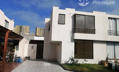 Casa en Venta en Rica aventura