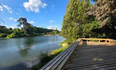 Arrienda nuevo Dpto. Condomino edificio Borde Laguna.