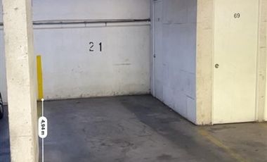 Estacionamiento en Arriendo en Arturo Prat 399