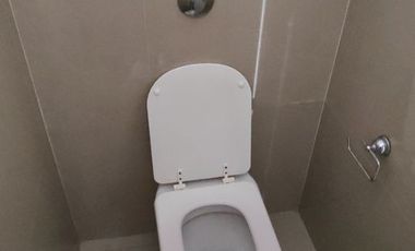 ALQUILER DEPTO 3 AMB C/COCHERA DESC. (TORRES BELLAGIO)