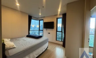 Corner Unit,Fully Furnished 2 BR Condominium @Lumpini Suite Phetchaburi (AA44996)