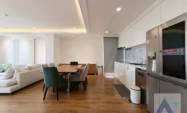 Penthouse Modern Luxury Penthouse in the Heart of the City