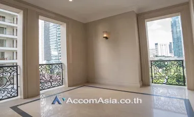 Duplex Condo,Big Balcony Luxury Duplex Condo for Sale – Prime Ploenchit Location at 98 Wireless ( AA25479 )
