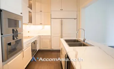 Duplex Condo,Big Balcony Luxury Duplex Condo for Sale – Prime Ploenchit Location at 98 Wireless ( AA25479 )