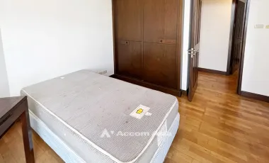 Pet friendly,Huge Terrace Condo with a large balcony and city view at All Seasons Mansion