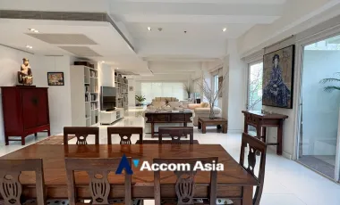 Penthouse 3 BR Condominium @Narathorn Place (13000612)