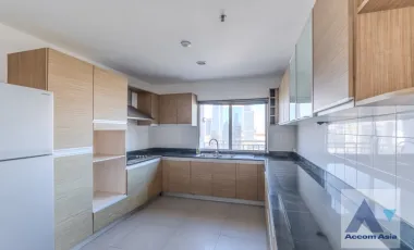 Duplex Condo Spacious duplex condominium at Sathorn Park Place