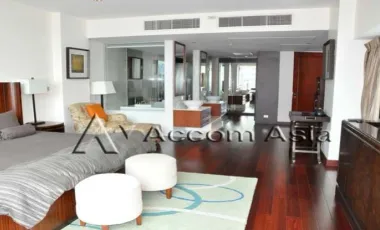 Pet friendly,Huge Terrace,Duplex Condo Spacious unit with private pool and dark wood tones at Le Raffine Sukhumvit 31 Condominium (1520402)