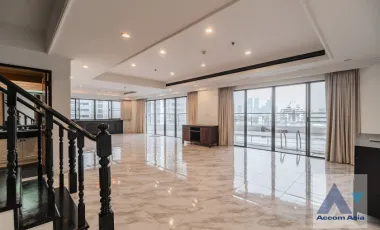 Private Swimming Pool,Huge Terrace,Duplex Condo Elegant duplex condominium with pool on balcony and skyline views (2012701)