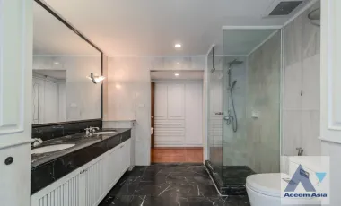 Private Swimming Pool,Huge Terrace,Duplex Condo Elegant duplex condominium with pool on balcony and skyline views (2012701)