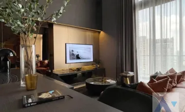 Duplex Condo Modern Loft Duplex with City View ( AA36689 )