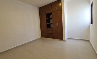 Casa en Venta Punto Lomas | Doble altura y alberca