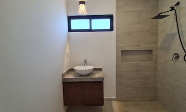 Casa en Venta Punto Lomas | Doble altura y alberca