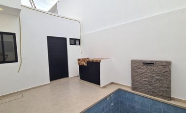 Casa en Venta Punto Lomas | Doble altura y alberca