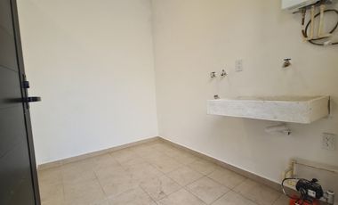 Casa en Venta Punto Lomas | Doble altura y alberca