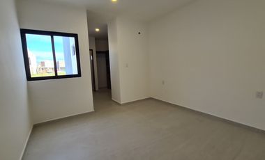 Casa en Venta Punto Lomas | Doble altura y alberca