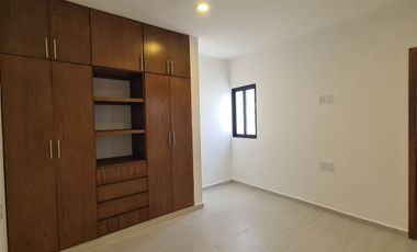 Casa en Venta Punto Lomas | Doble altura y alberca