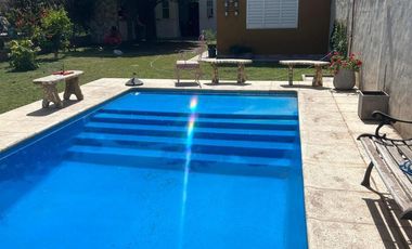 Casa en venta - 1 Dormitorio 1 Baño - Junín