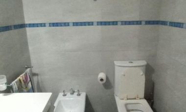 Casa en venta - 3 Dormitorios 2 Baños - 516mts2 - Saladillo