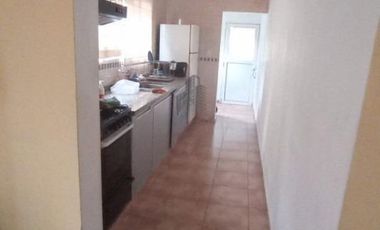Casa en venta - 3 Dormitorios 2 Baños - 516mts2 - Saladillo