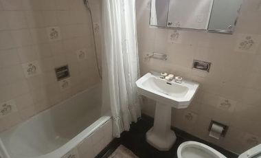 Casa en venta - 2 Dormitorios 1 Baño - 176Mts2 - Plátanos