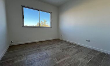 PH en venta - 3 Dormitorios 2 Baños - Mercedes