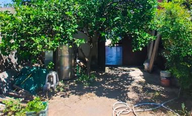 Casa en venta - 4 Dormitorios 4 Baños - 493mts2 - Moreno