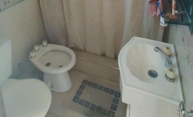 Casa en venta - 4 Dormitorios 4 Baños - 493mts2 - Moreno