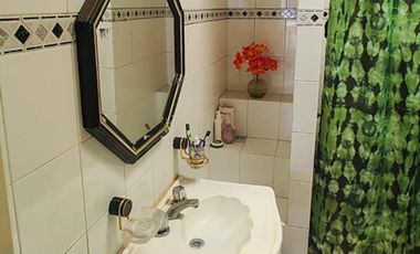 Casa en venta - 4 Dormitorios 4 Baños - 493mts2 - Moreno