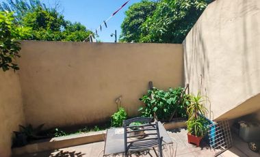 Casa en venta - 4 Dormitorios 4 Baños - 493mts2 - Moreno